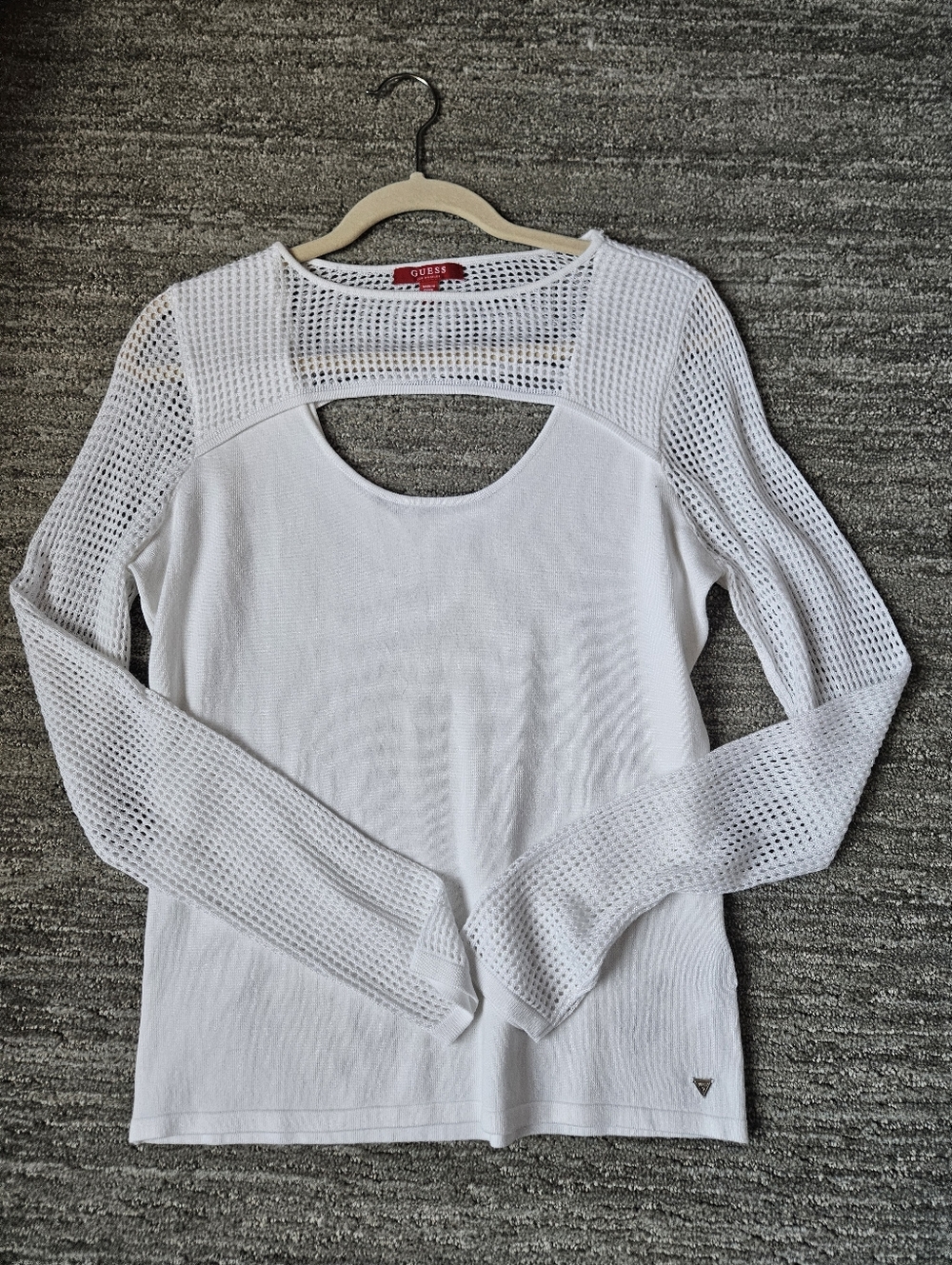Guess Sweater sz L